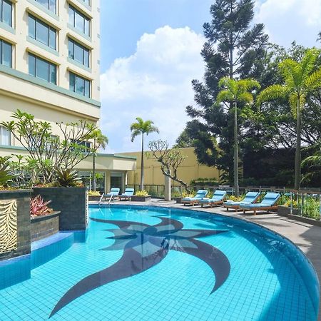 Courtyard By Marriott Bandung Dago Hotell Eksteriør bilde