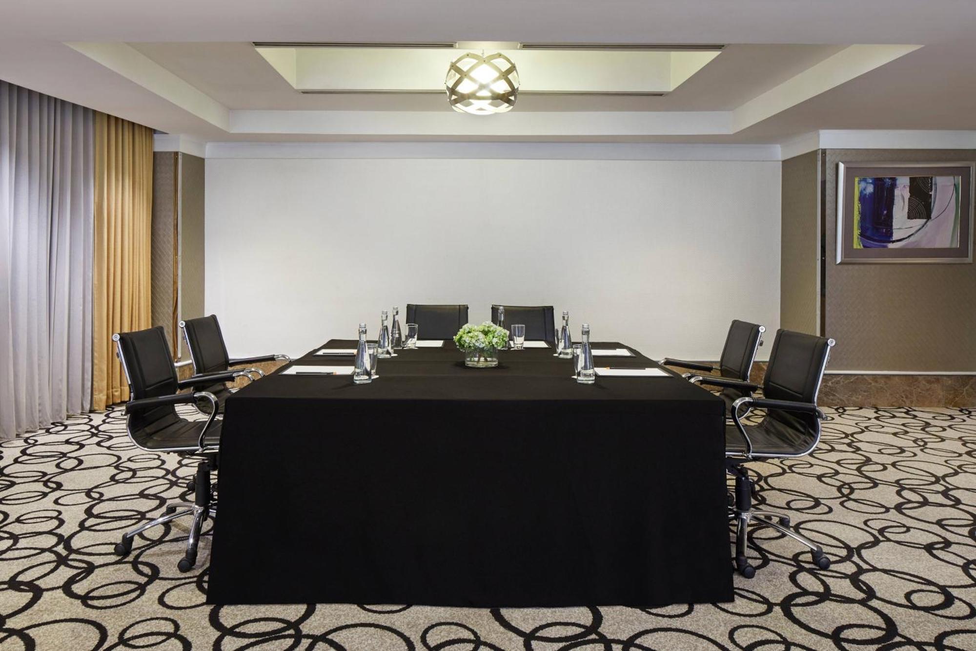 Courtyard By Marriott Bandung Dago Hotell Eksteriør bilde