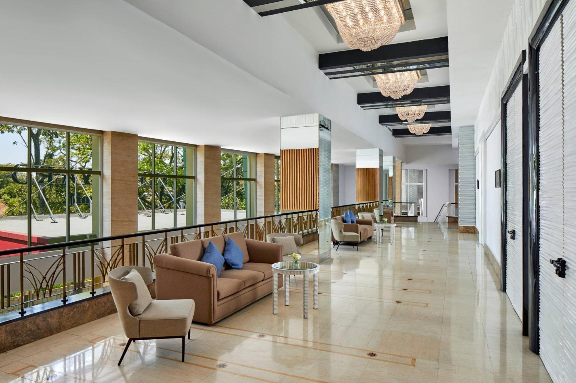 Courtyard By Marriott Bandung Dago Hotell Eksteriør bilde