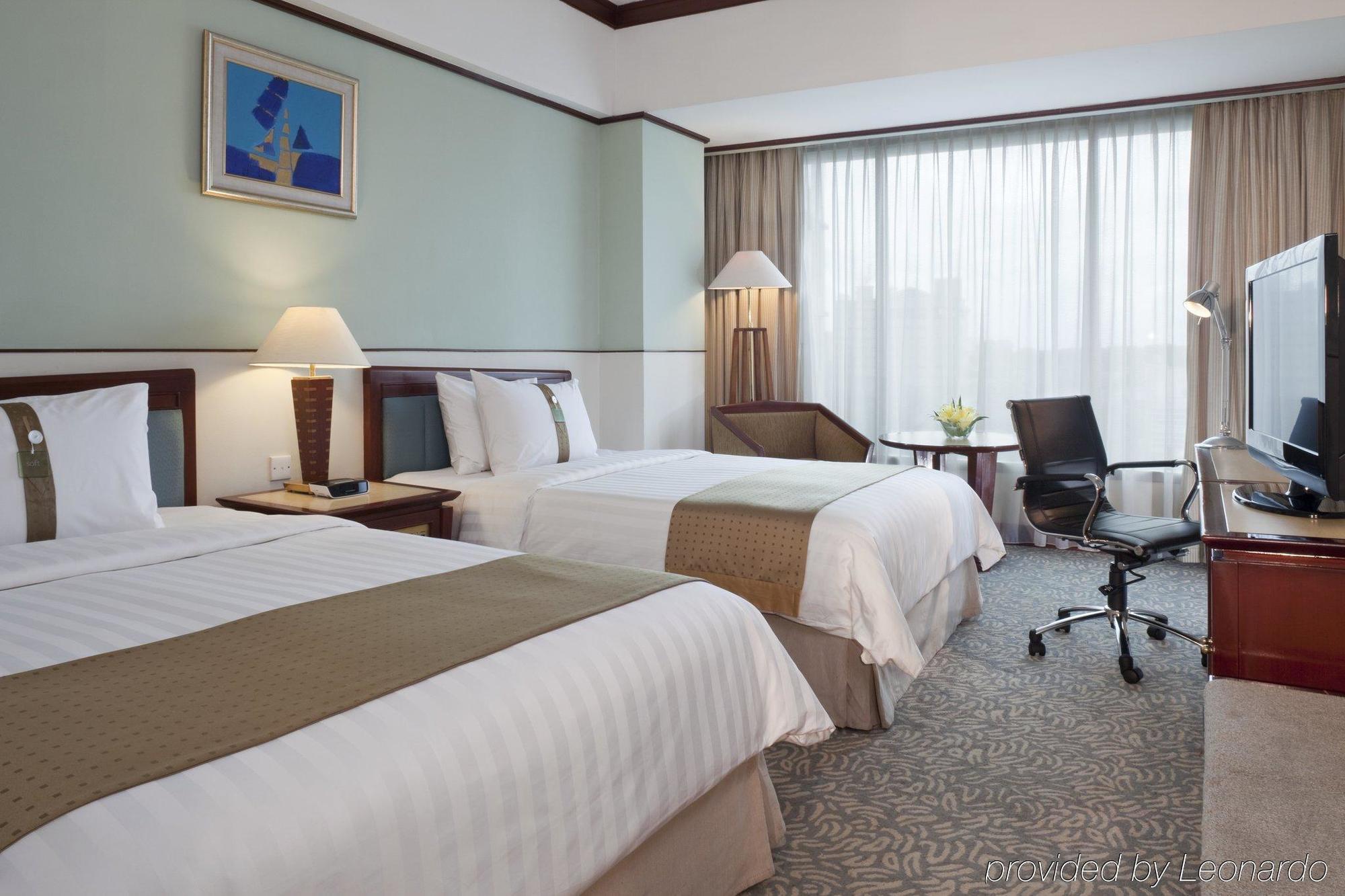 Courtyard By Marriott Bandung Dago Hotell Rom bilde